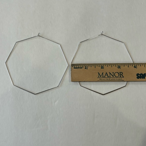 FOREVER 21 Large Thin Silver Octagon Dangly Dangle Hoop Earrings - Picture 2 of 7